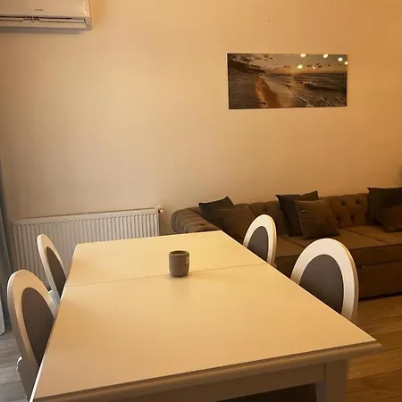 201 B1 Almar Luxury Residence-renting & Free Pool Năvodari