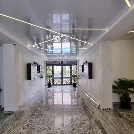 201 B1 Almar Luxury Residence-renting & Free Pool Lägenhet Năvodari