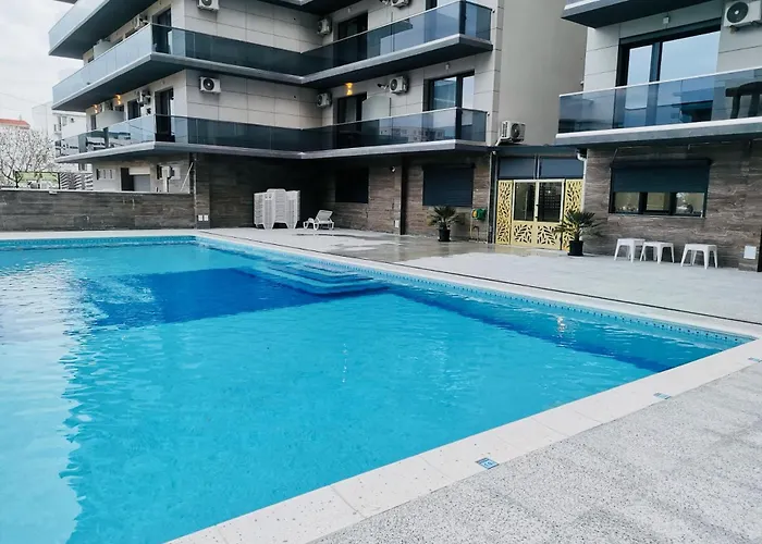 Lägenhet 201 B1 Almar Luxury Residence-renting & Free Pool Năvodari